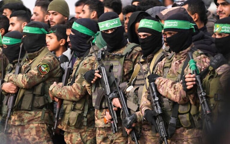 La Storia di Hamas. Dalle origini negli anni ’80 alla leadership a Gaza: evoluzione politica e militare del movimento islamista.